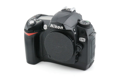 Nikon D70 - Ψηφιακή Φωτογραφική Μηχανή SLR Réflex Μαύρη (Ανακατασκευασμένη)