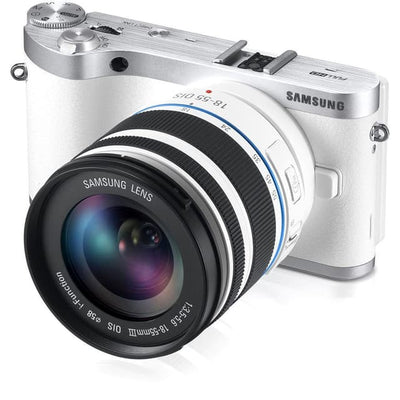 SLR NX1000 - White + Samsung Lens 18-55 mm f/3.5-5.6 OIS III + Samsung Lens 50-200 mm f/4-5.6 ED OIS II f/3.5-5.6 + f/4-5.6