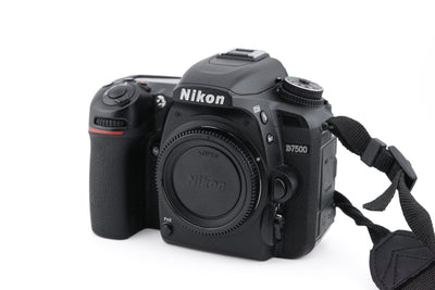 Nikon D7500 (Σώμα)