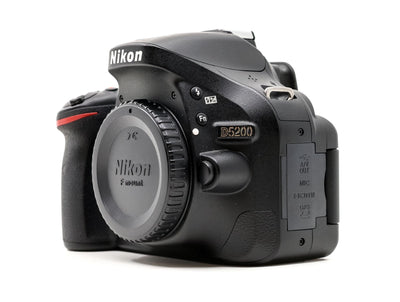 Νikon D5200