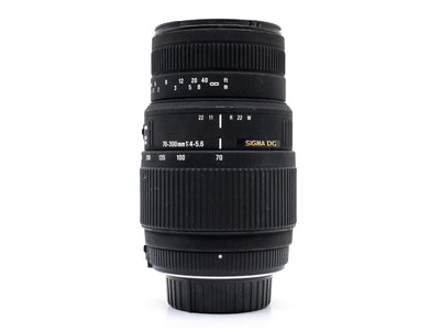 Sigma 70-300mm f/4-5.6 Macro - Προσαρμογή Nikon