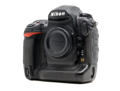 Νikon D3X