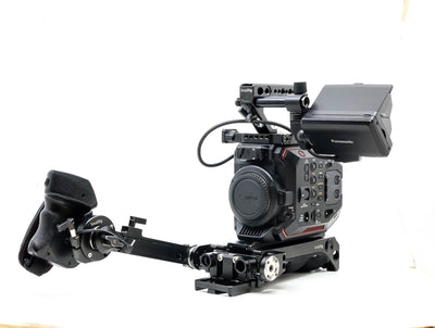 Κάμερα κινηματογραφική Panasonic AU-EVA1 5.7K