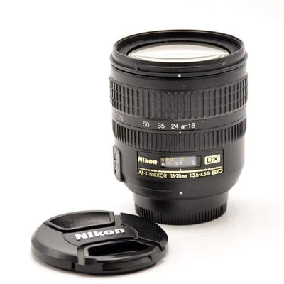 Νikon 18-70mm f/3.5-4.5 φακοί