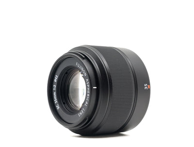 Fujifilm XC 35mm f/2