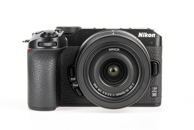Nikon Z30 με NIKKOR Z DX 16-50/3,5-6,3 VR