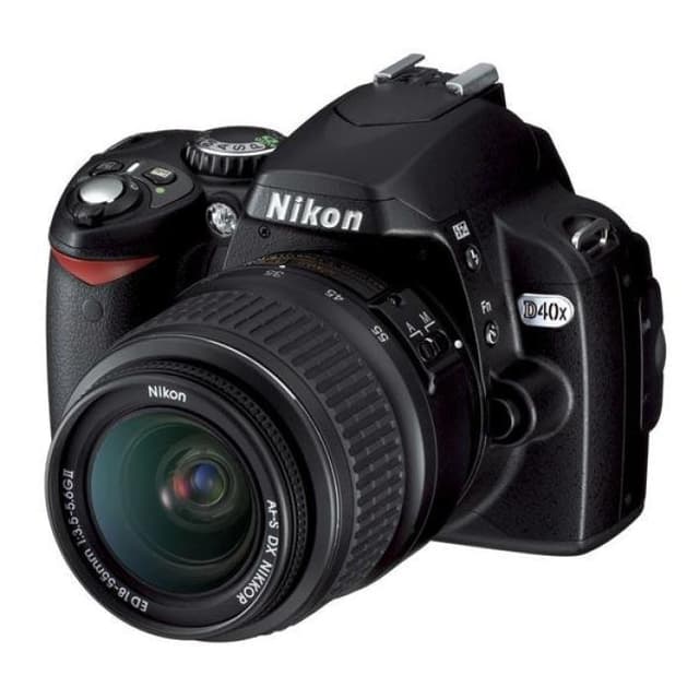 D40X SLR - Black + Nikon AF-S DX Zoom Nikkor 18-55 mm f/3.5-5.6G ED II f/3.5-5.6GII  · main image