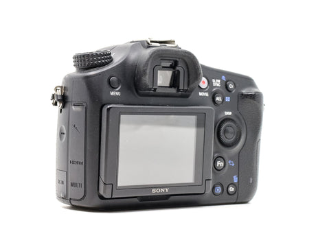 Sony Alpha SLT-A68 