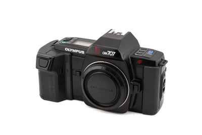 Olympus OM707 