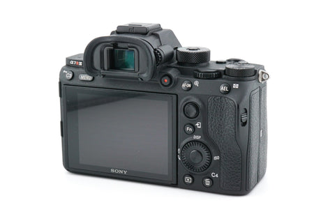 Sony A7R III 