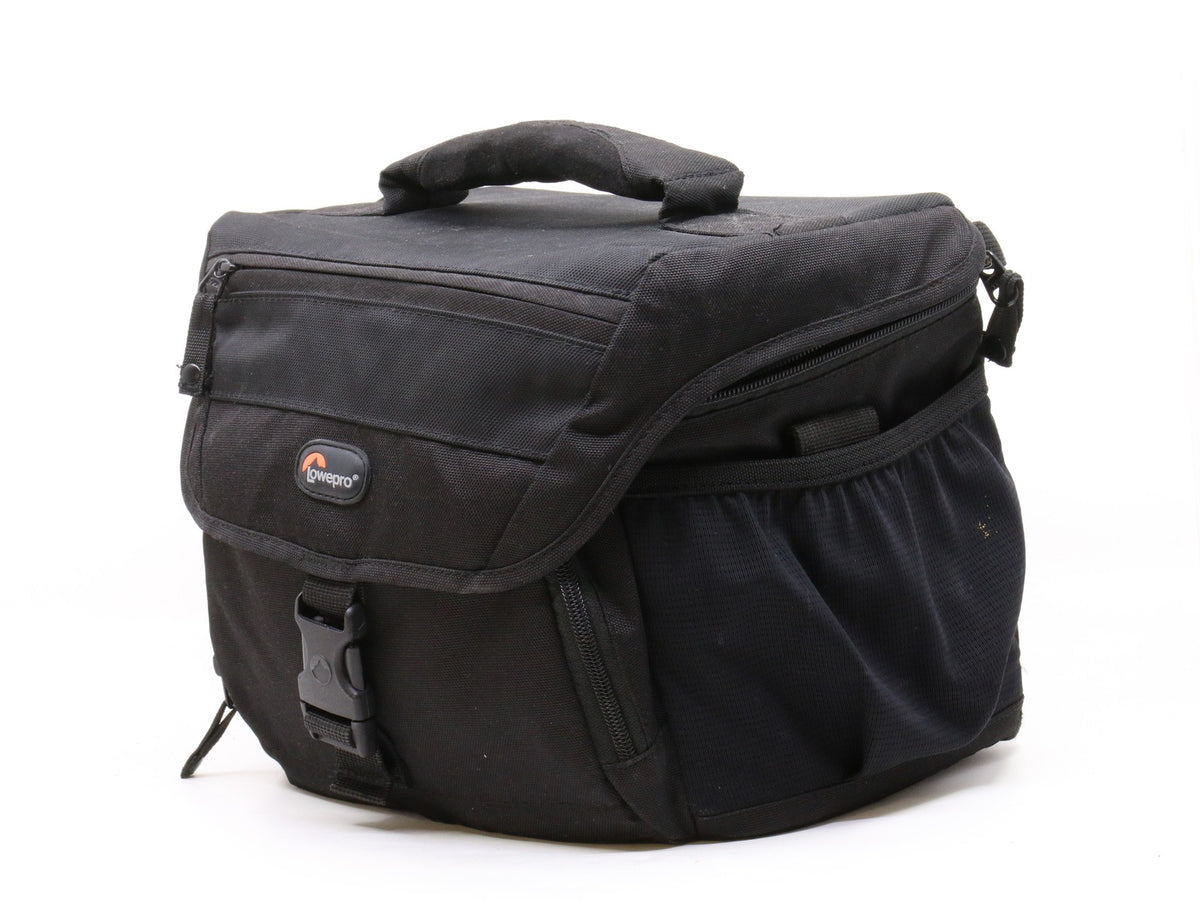 Lowepro Nova 180 AW Shoulder Bag · imagen principal