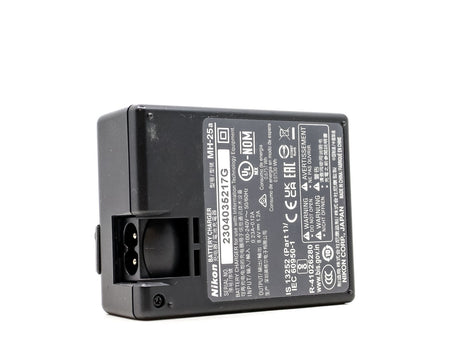 Nikon MH-25a Charger