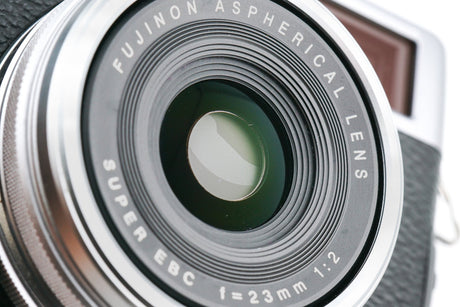 Fujifilm X100T - Συμπαγής φωτογραφική μηχανή 16.3 MP (Αισθητήρας X-Trans CMOS II, επεξεργαστής EXR II, οθόνη 3", βίντεο Full HD, WiFi, σταθερή εστιακή απόσταση f/2 23 mm), Μαύρο