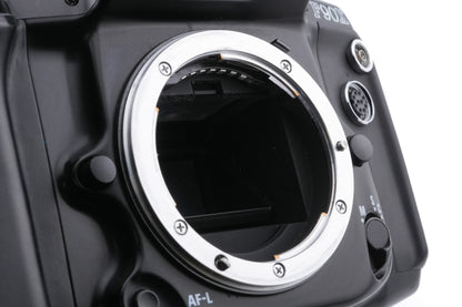 Νikon F90X