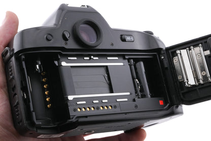 Νikon F90X