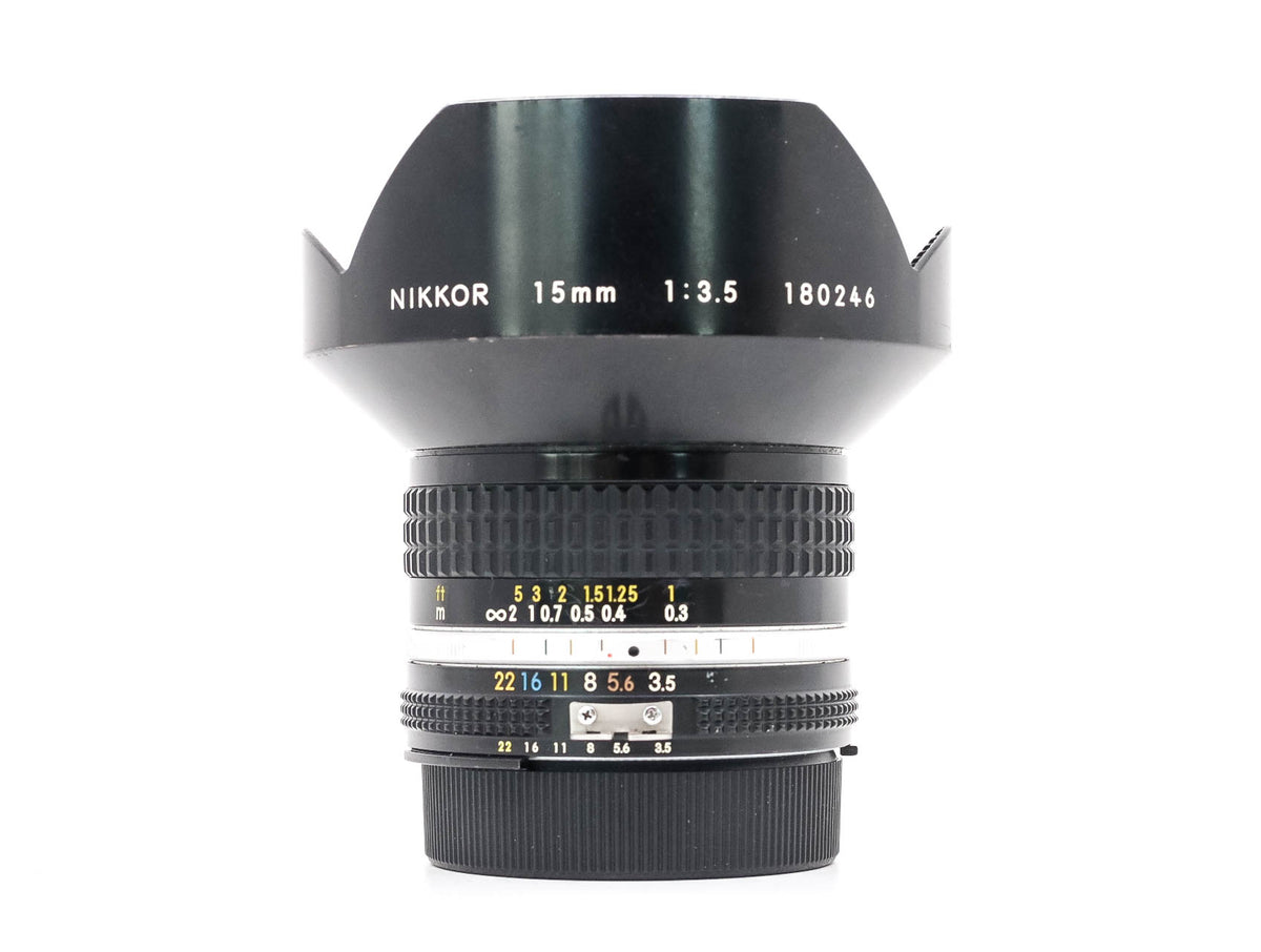 Νikon Ai-S 15mm f/3.5 · imagen principal