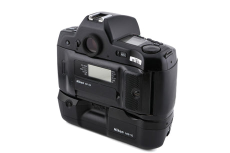 Νikon F90X + Θήκη Μπαταριών MB-10