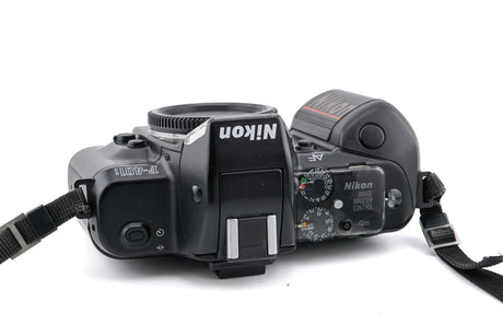 Nikon F-401s 