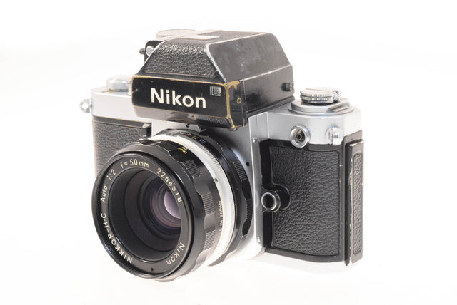 Nikon F2 Photomic + 50mm f2 Nikkor-H.C Auto Pre-AI de segunda mano en Camera Market