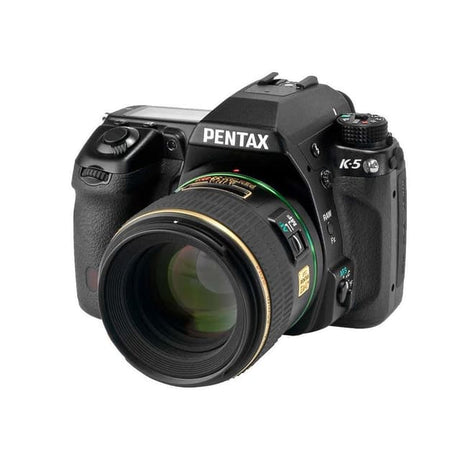 Reflex K-5 - Black + Pentax Smc Pentax-DAL 18-55mm f/3.5-5.6 AL WR f/3.5-5.6 
