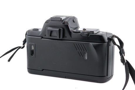 Nikon F-401s 