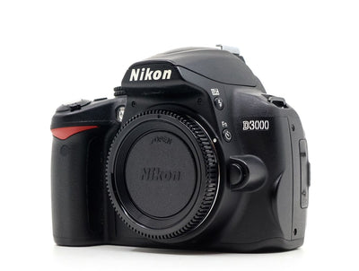Nikon D3000 