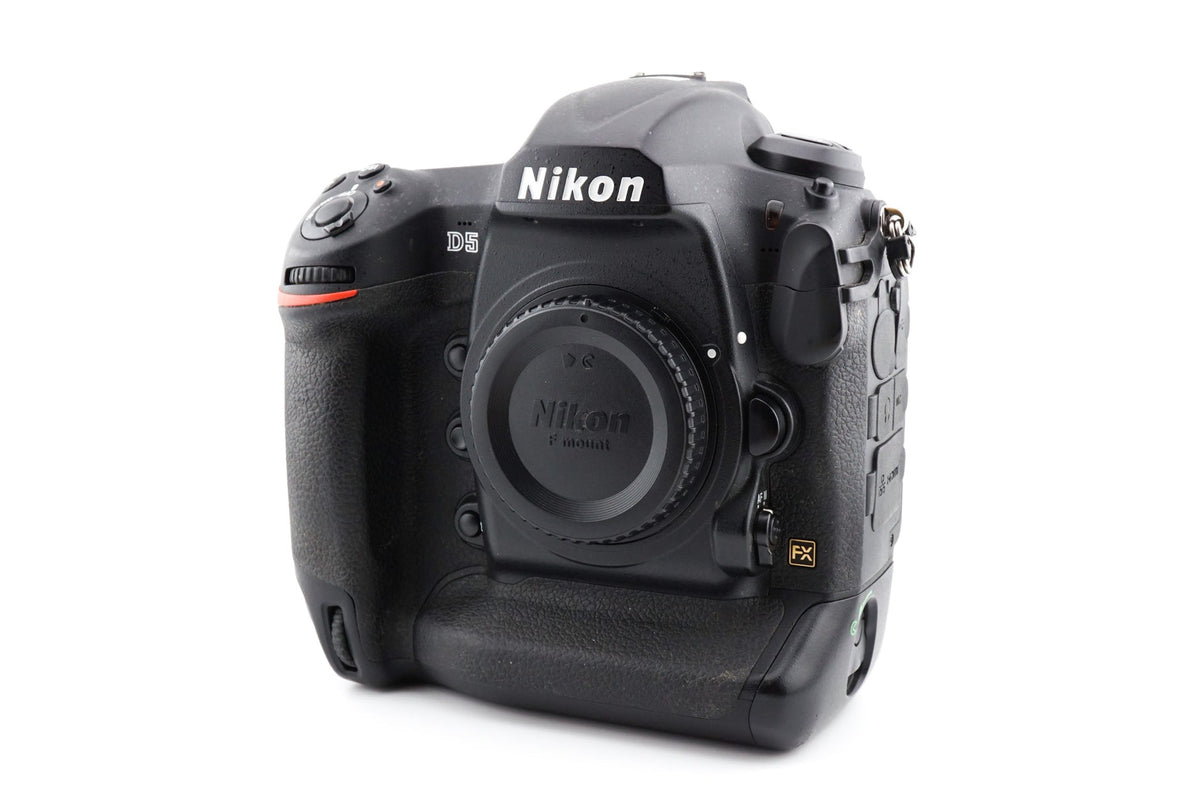 Nikon D5 + MH-26a Φορτιστής Μπαταρίας - Ψηφιακή Φωτογραφική Μηχανή Ανακατασκευασμένη (Μαύρο) · imagen principal
