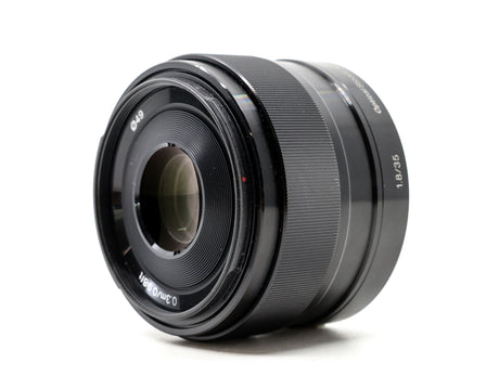 https://www.mpb.com/el-gr/product/sony-e-35mm-f-1-8-oss/sku-2657207