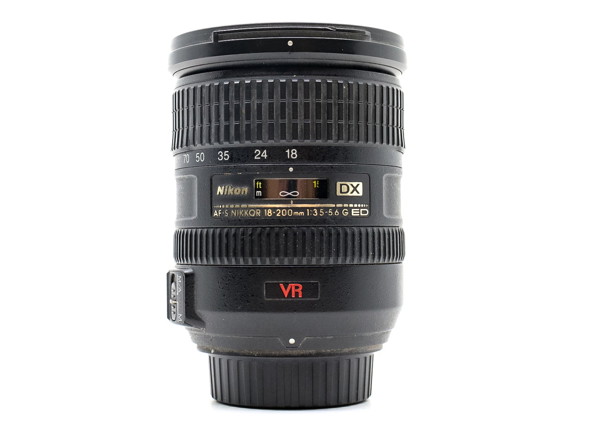 Nikon AF-S DX Nikkor 18-300mm f/3.5-6.3G ED VR  · main image
