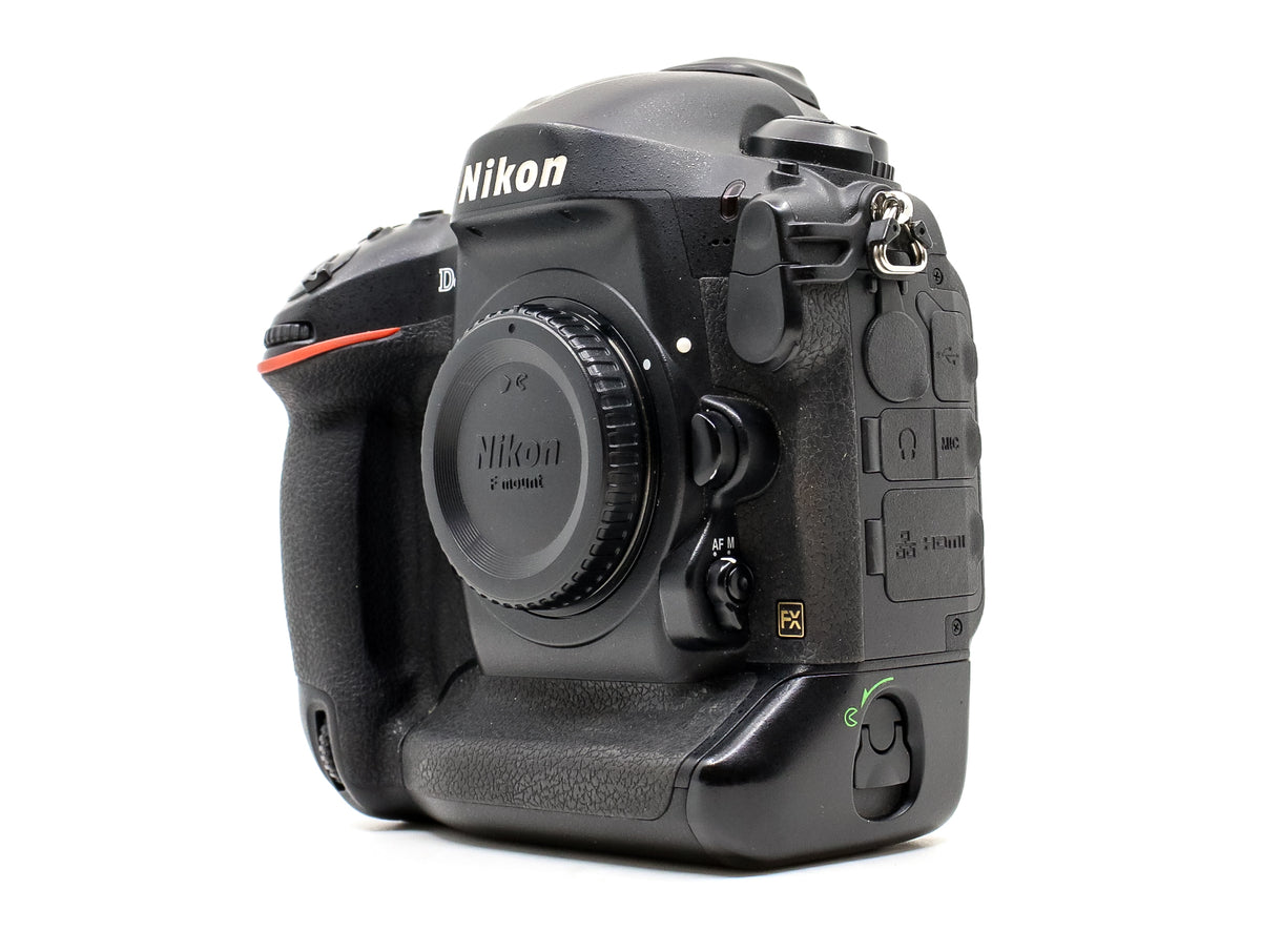 Nikon D4 · imagen principal
