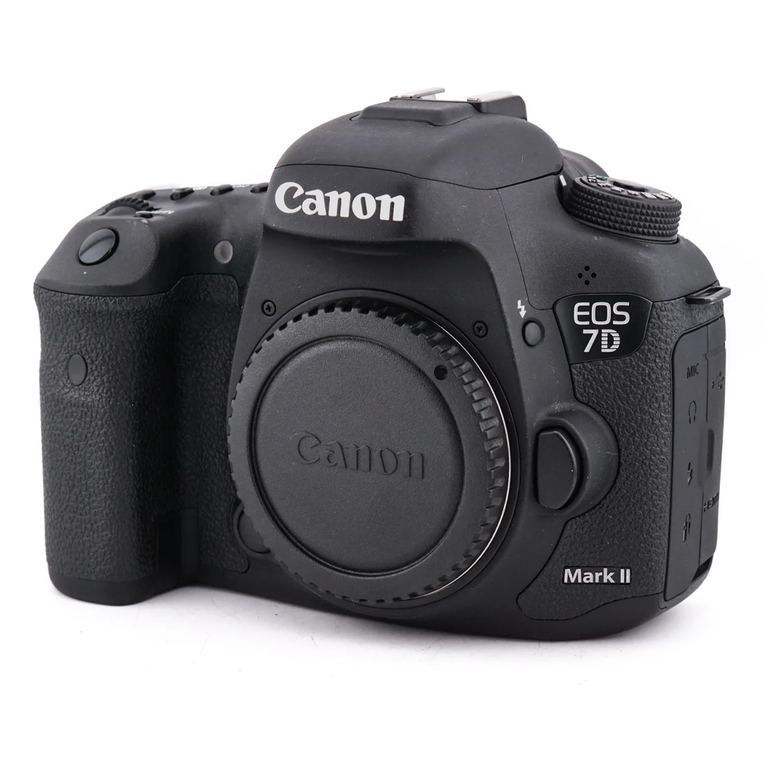 Canon EOS 7D Mark II (Body) · main image
