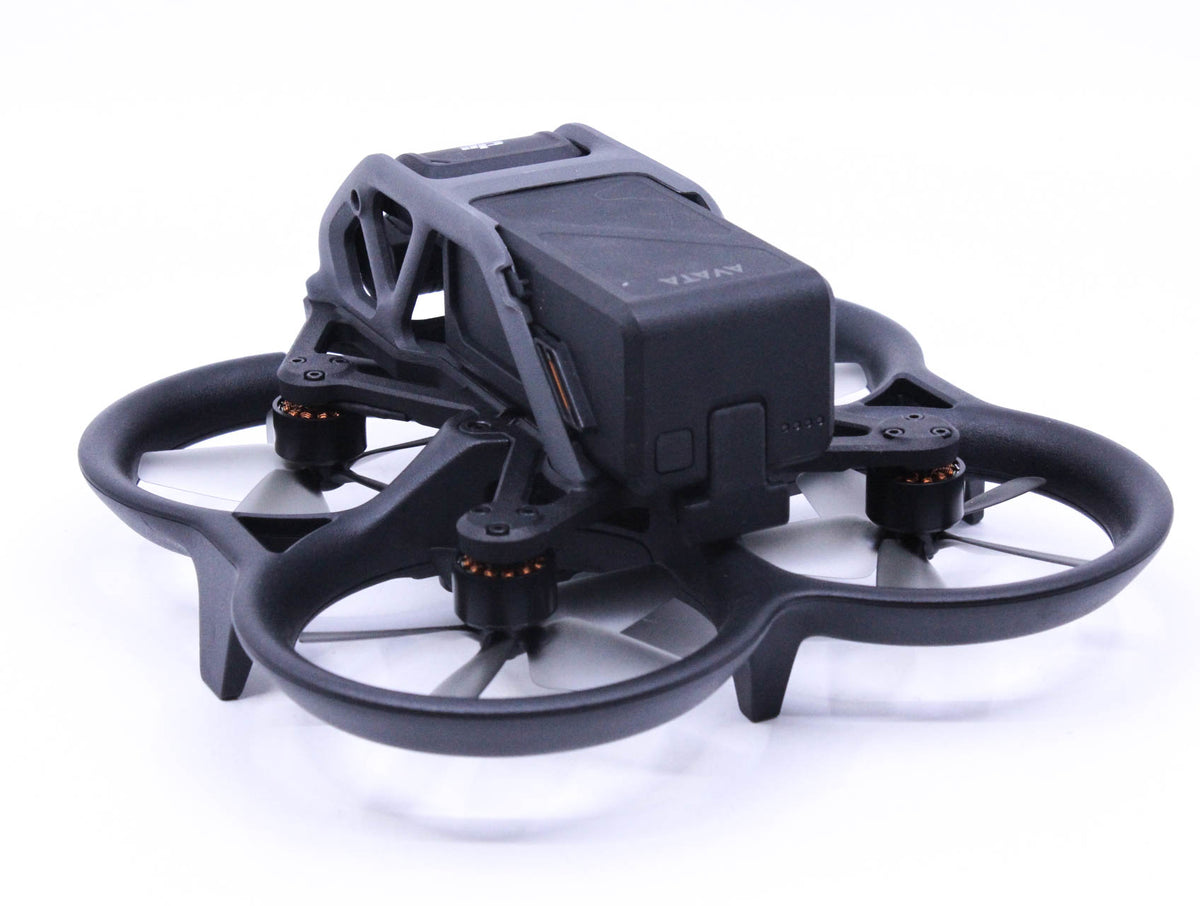 DJI Avata Fly Smart Combo · imagen principal