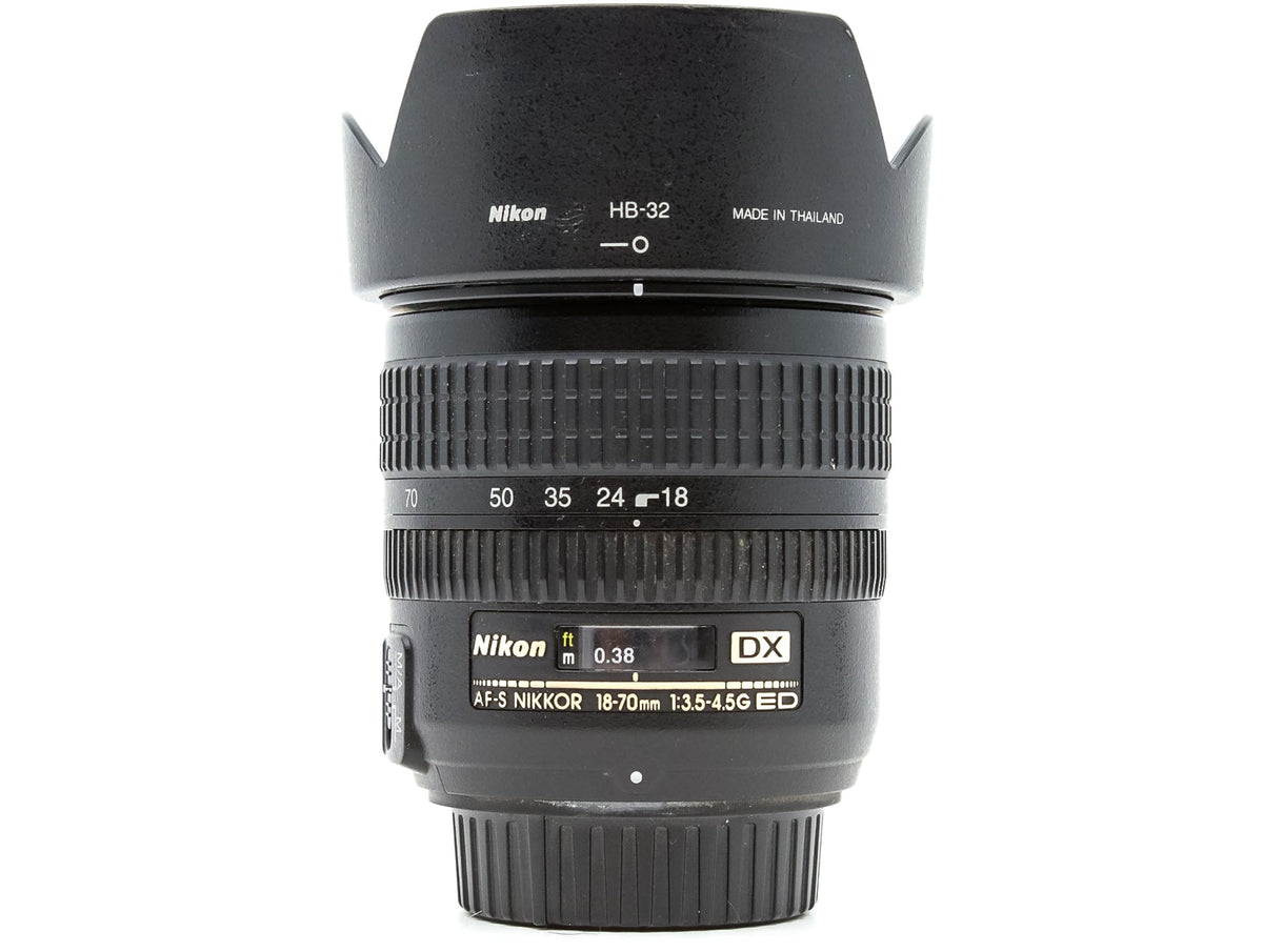 Nikon AF-S DX Nikkor 18-70mm f/3.5-4.5G IF-ED · imagen principal