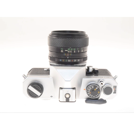 Fujica ST605N + 55mm f1.8 Fujinon 