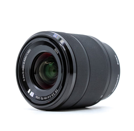 Sony FE 28-70mm f/3.5-5.6 OSS 