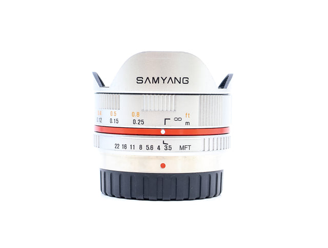 Samyang 7.5mm f/3.5 UMC Fisheye - Micro Four Thirds Fit de segunda mano en Camera Market