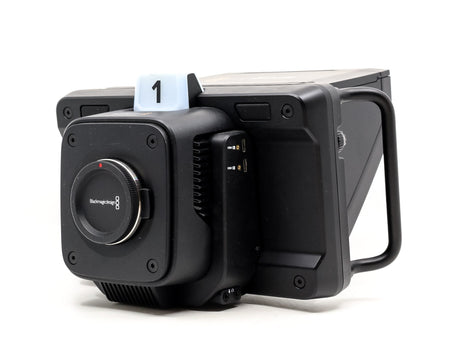 Blackmagic Design Studio Camera 4K Plus - Προσαρμογή Micro Four Thirds