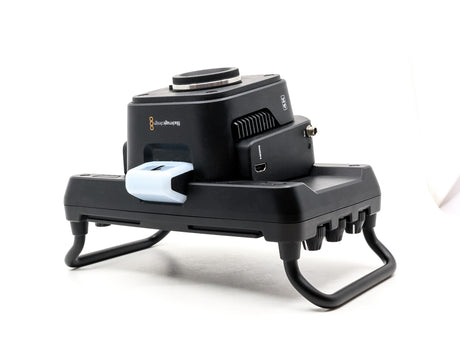 Blackmagic Design Studio Camera 4K Plus - Προσαρμογή Micro Four Thirds