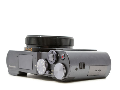 Panasonic Lumix DC-TZ200