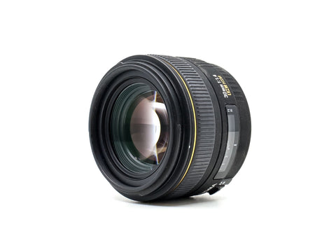 Sigma 18-50mm f/2.8 EX DC - Προσαρμογή Sigma SA