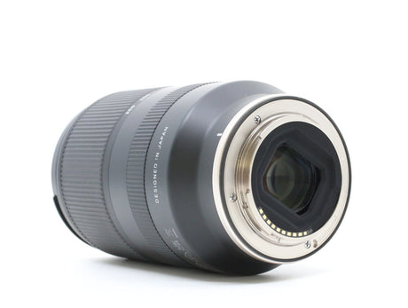Tamron 18-300mm f/3.5-6.3 Di III-A VC VXD - Βάση Sony E