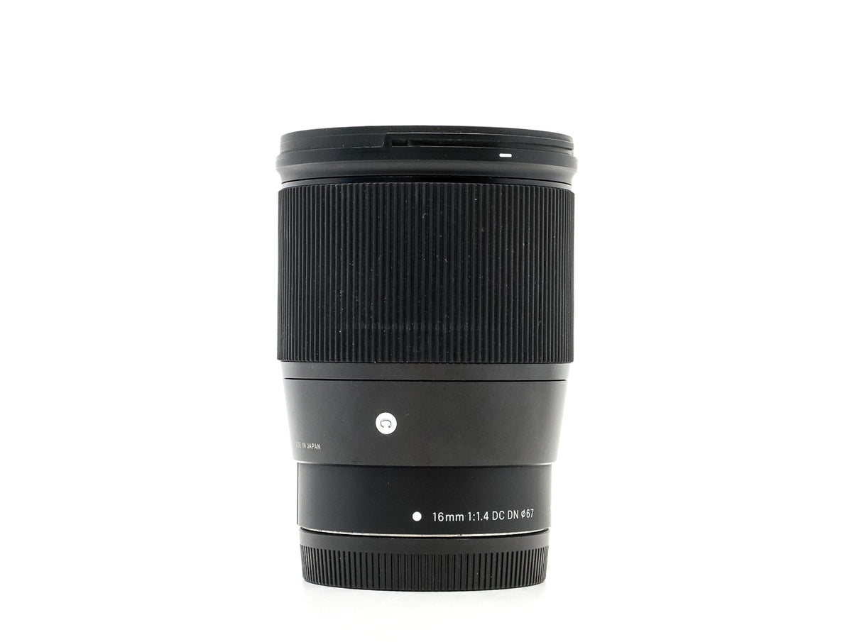 Sigma 16mm f/1.4 DC DN Contemporary - Προσαρμογή Canon EF-M · imagen principal