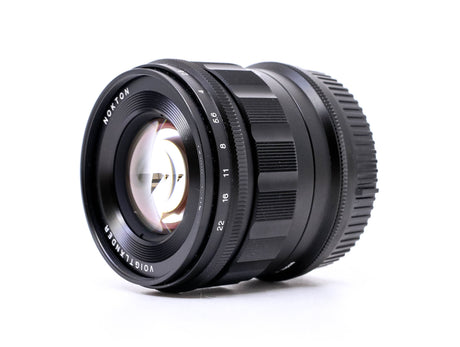 Voigtländer 40mm f/1.2 Nokton - Nikon Z Fit