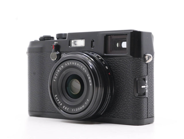 Fujifilm X100 (Edición limitada negro) de segunda mano en Camera Market