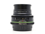 Pentax HD Pentax-DA 70mm f/2.4 de segunda mano en Camera Market