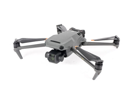 DJI Mavic 3 Cine Premium Combo με RC Pro Controller