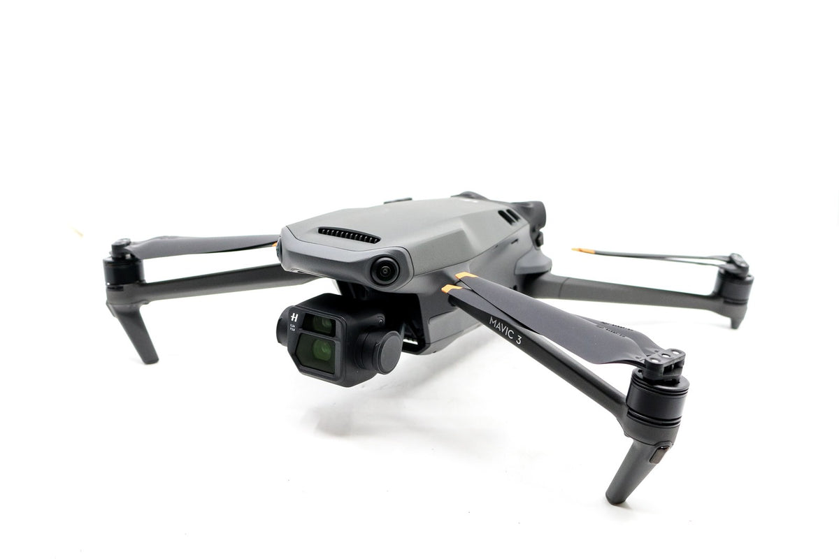 DJI Mavic 3 Fly More Combo · main image