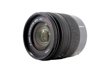 Panasonic Lumix G Vario 14-45mm f/3.5-5.6 ASPH Mega OIS 