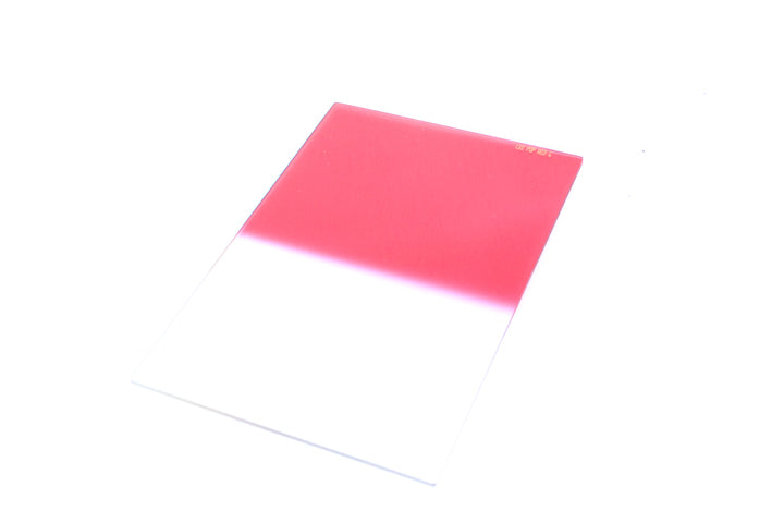 LEE 100mm Pop Red Hard Grad Filter · main image