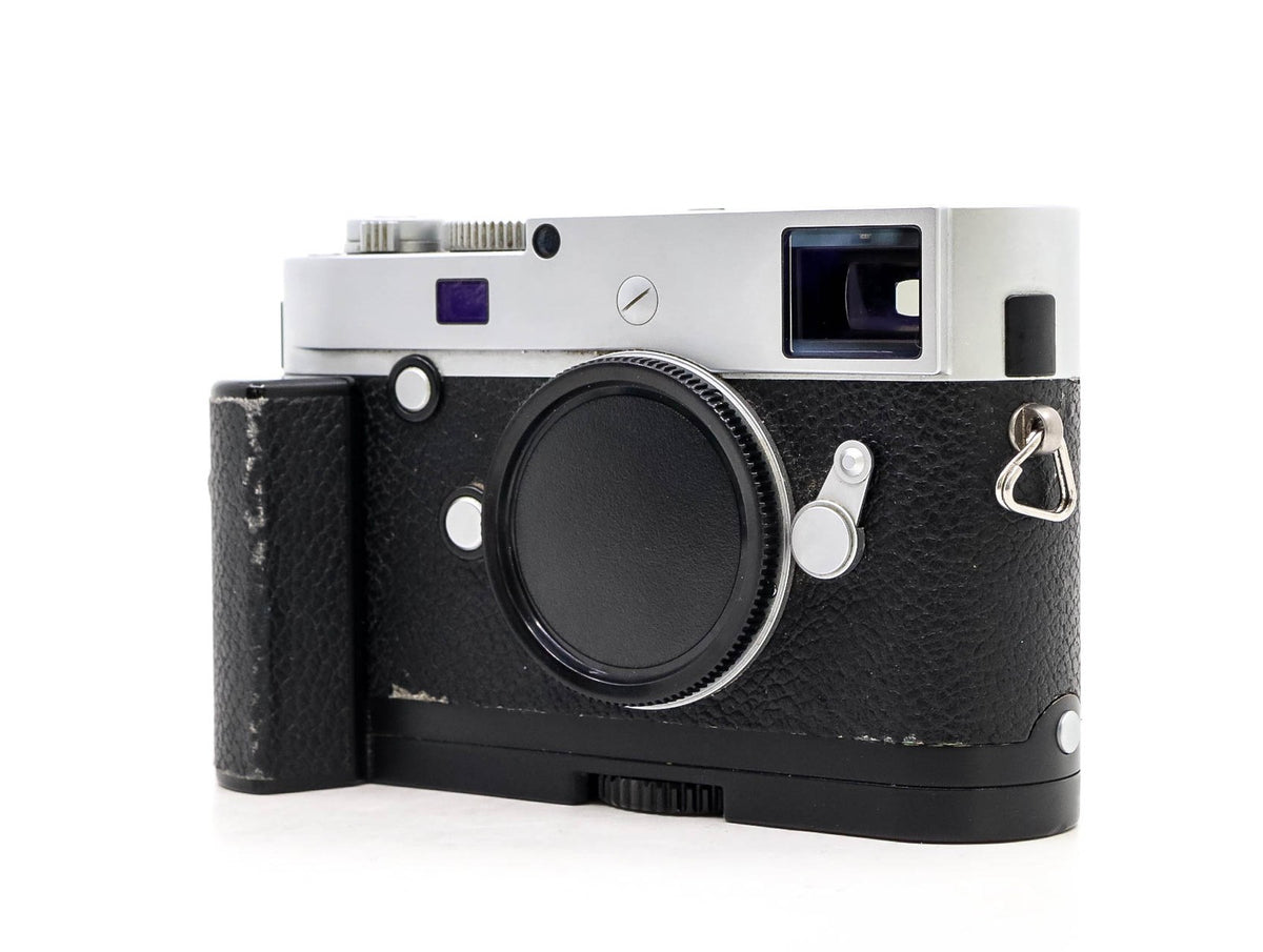 Leica M-P (Typ 240) Silver Chrome [10772] · main image